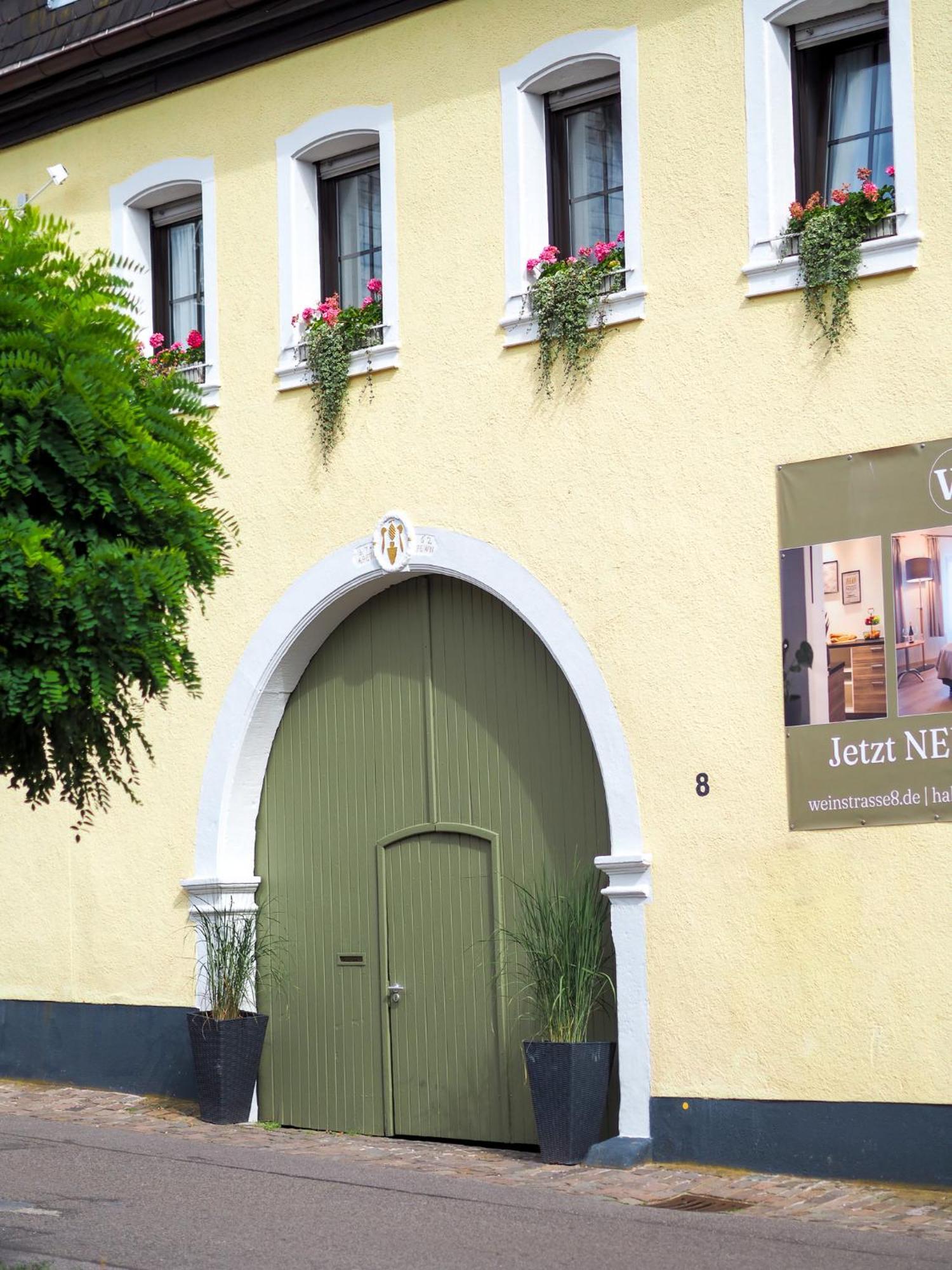 Weinstrasse No 8 "Einfach-Gut-Uebernachten" Leinsweiler Bagian luar foto